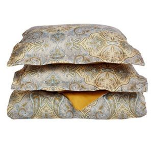 Last Chance NWT Paisley Duvet Set Full/Queen